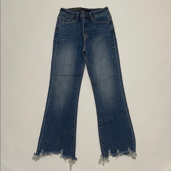 High Rise Flare Jeans - Picture 4 of 5